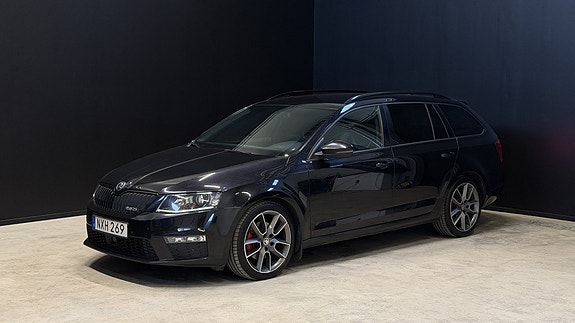 Skoda Octavia 3 of 5