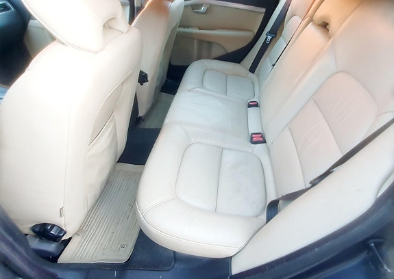 Volvo V70 22 of 23