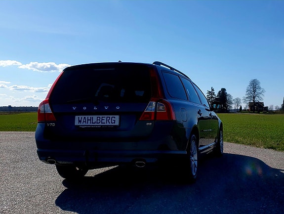 Volvo V70 10 of 23