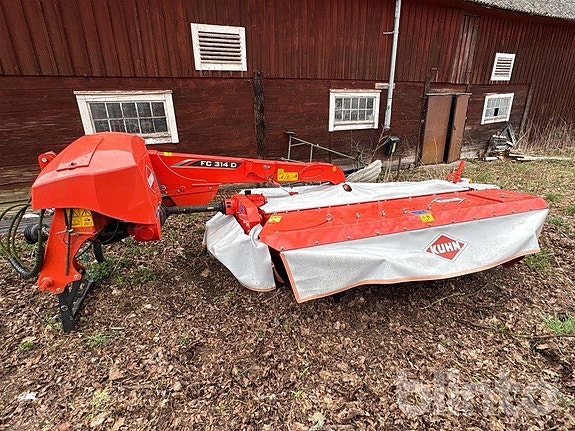 Slåtterkross  Kuhn FC 324D
