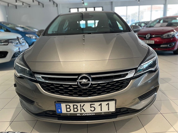 Opel Astra 4 of 5