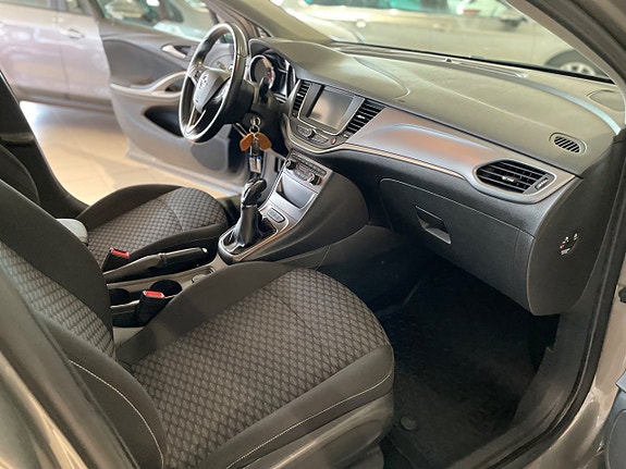 Opel Astra 14 of 19
