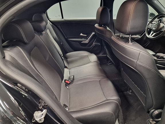 Mercedes-Benz A200 8 of 10