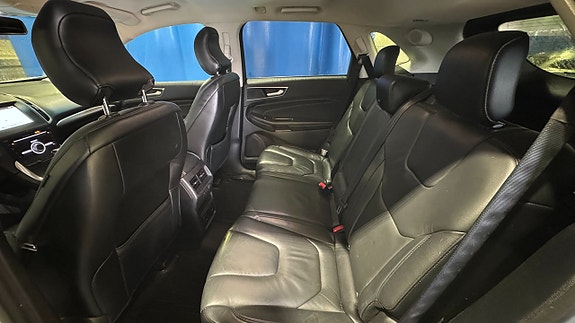Ford Edge 6 of 11