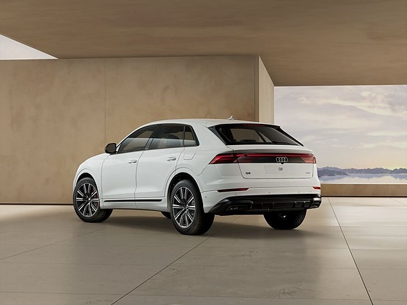 Audi Q8 6 of 10