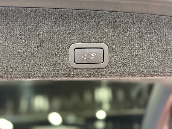 Volvo XC60 23 of 23