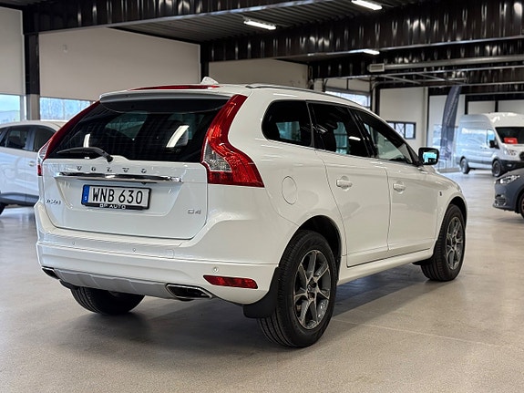 Volvo XC60 6 of 23