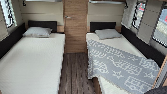 Knaus 650 PEB 8 of 11