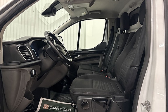 Ford Transit Custom 9 of 24