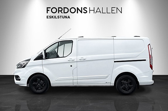 Ford Transit Custom 8 of 24