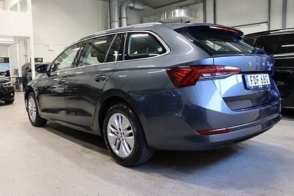 Skoda Octavia 4 of 5