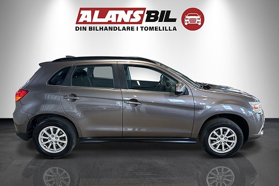 Mitsubishi ASX 2 of 5