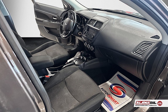 Mitsubishi ASX 8 of 10