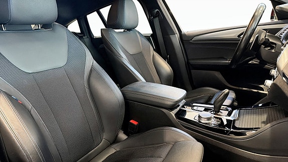BMW X4 18 of 25