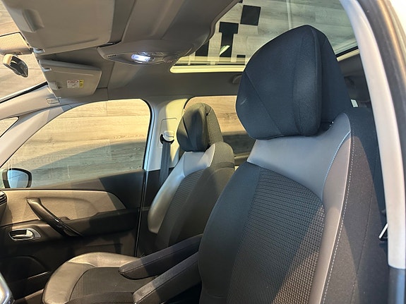 Citroen Grand C4 Picasso 8 of 21