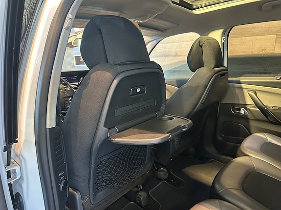 Citroen Grand C4 Picasso 10 of 21