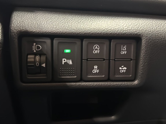 Suzuki S-Cross 16 of 17