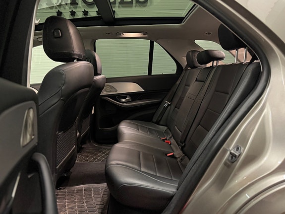 Mercedes-Benz GLE350 de 27 of 27