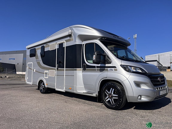 Adria MATRIX M 670SL / HELGKLIPPET! / Långbädd /