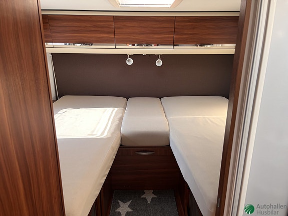 Adria MATRIX M 670SL / Långbädd / Taksäng 4 of 14