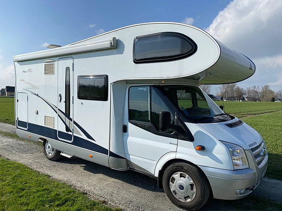 Hobby A 60 KM 6 bälten/ 6 sovplater/ Solceller