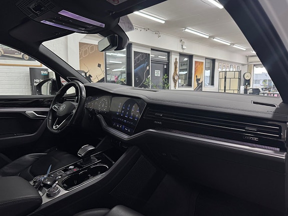 Volkswagen Touareg 13 of 30