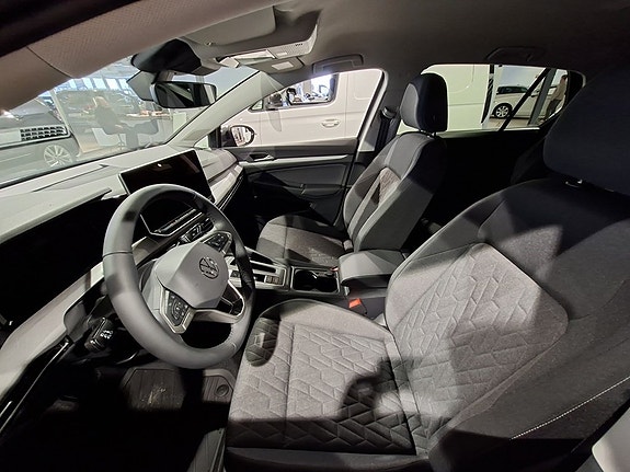 Volkswagen Golf I 5 of 5