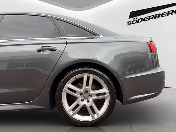 Audi A6 6 of 30