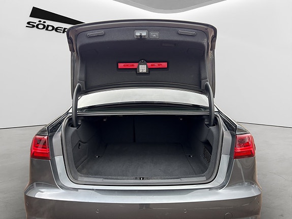 Audi A6 27 of 30