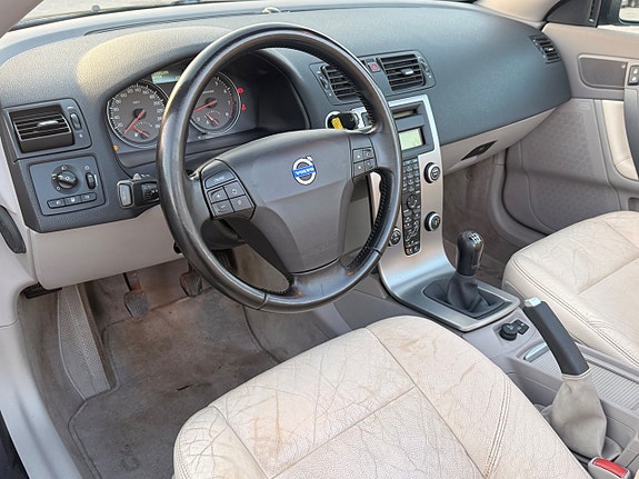 Volvo C70 5 of 5