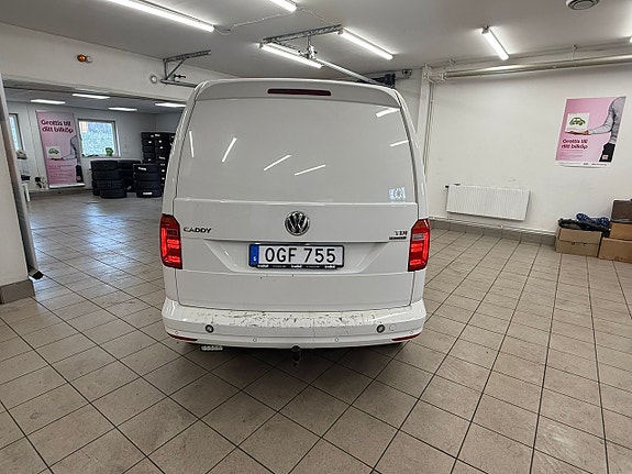 Volkswagen Caddy 8 of 19
