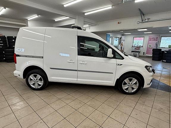 Volkswagen Caddy 4 of 5