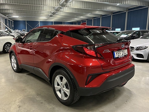 Toyota C-HR 5 of 5
