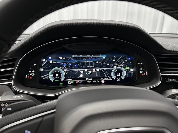 Audi Q8 15 of 19