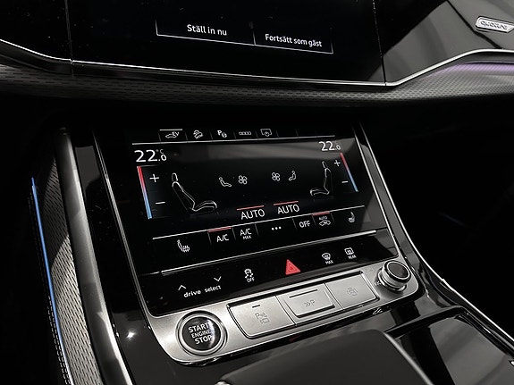 Audi Q8 17 of 19