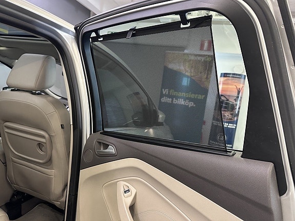 Ford C-Max 24 of 26