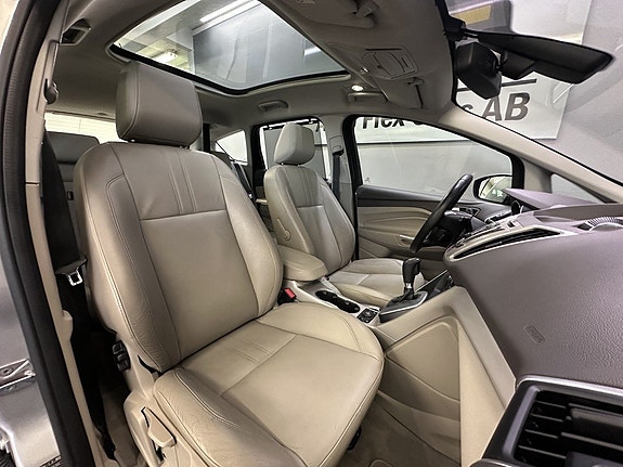 Ford C-Max 11 of 26