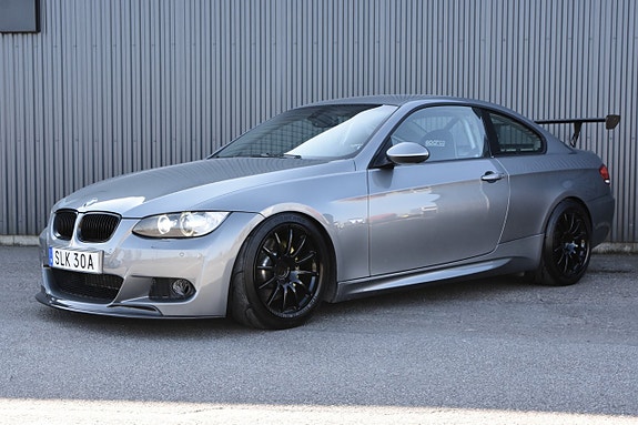 BMW 325i