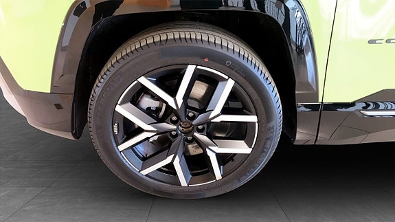 Jeep Compass 9 of 13
