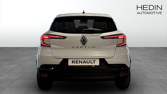 Renault Captur 7 of 9