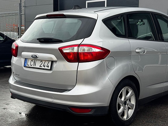 Ford C-Max 9 of 21
