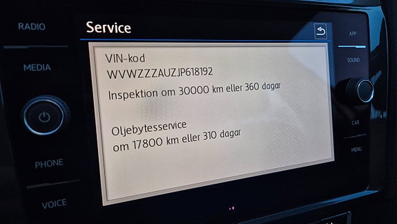 Volkswagen Golf Alltrack 17 of 24