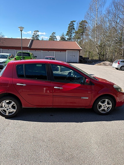 Renault Clio 4 of 5
