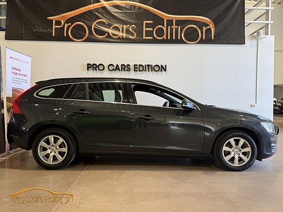 Volvo V60 3 of 5