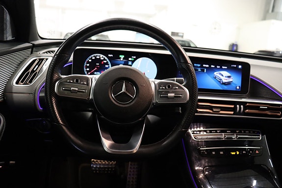 Mercedes-Benz EQC400 16 of 29