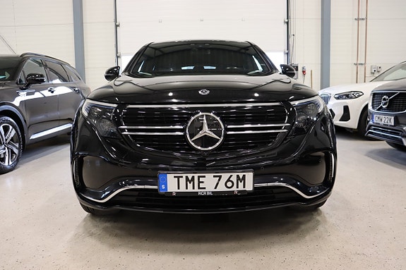 Mercedes-Benz EQC400 4 of 29