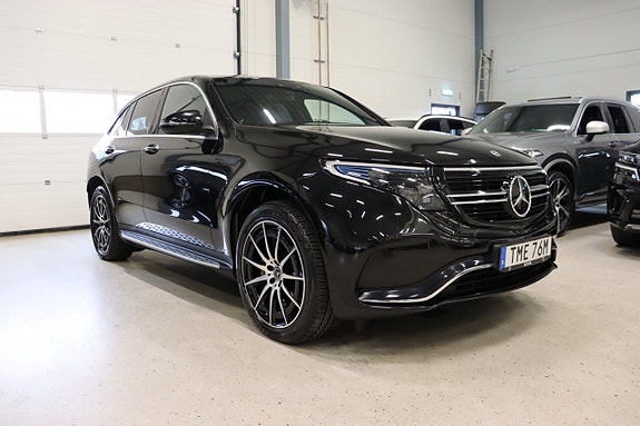 Mercedes-Benz EQC400 3 of 29
