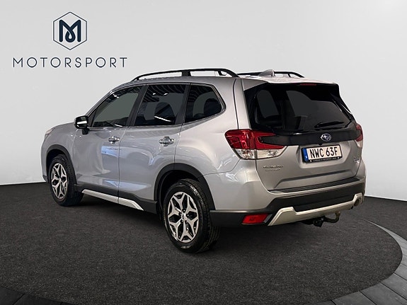 Subaru Forester 5 of 5