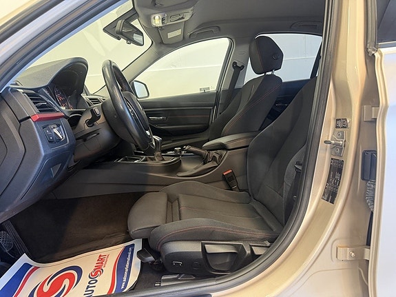 BMW 320d 10 of 18