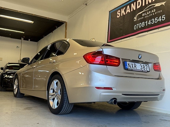 BMW 320d 7 of 18